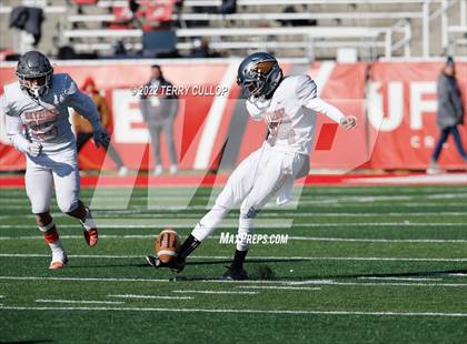 Thumbnail 2 in Skyridge vs. Corner Canyon (UHSAA 6A Final) photogallery.