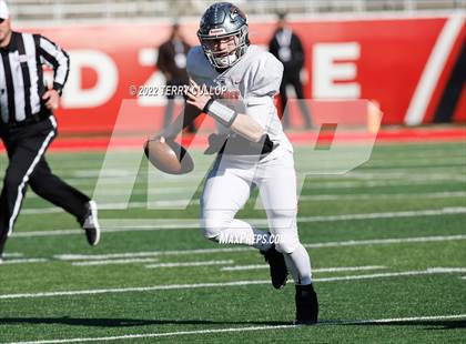 Thumbnail 1 in Skyridge vs. Corner Canyon (UHSAA 6A Final) photogallery.
