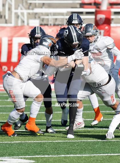 Thumbnail 2 in Skyridge vs. Corner Canyon (UHSAA 6A Final) photogallery.