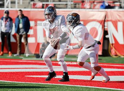 Thumbnail 3 in Skyridge vs. Corner Canyon (UHSAA 6A Final) photogallery.