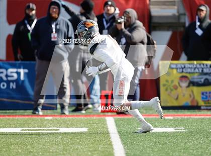 Thumbnail 1 in Skyridge vs. Corner Canyon (UHSAA 6A Final) photogallery.