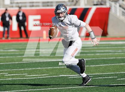 Thumbnail 2 in Skyridge vs. Corner Canyon (UHSAA 6A Final) photogallery.