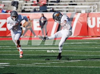 Thumbnail 3 in Skyridge vs. Corner Canyon (UHSAA 6A Final) photogallery.