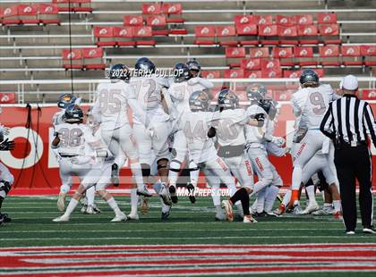Thumbnail 1 in Skyridge vs. Corner Canyon (UHSAA 6A Final) photogallery.