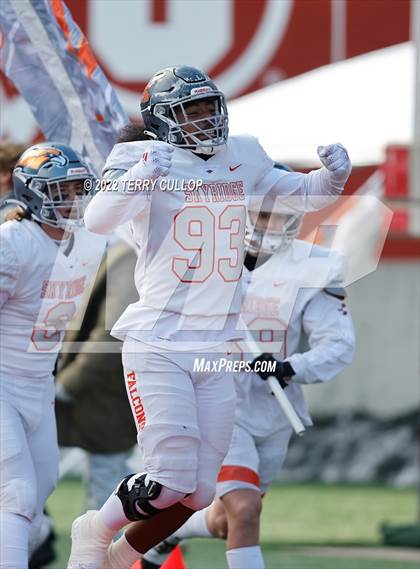 Thumbnail 2 in Skyridge vs. Corner Canyon (UHSAA 6A Final) photogallery.