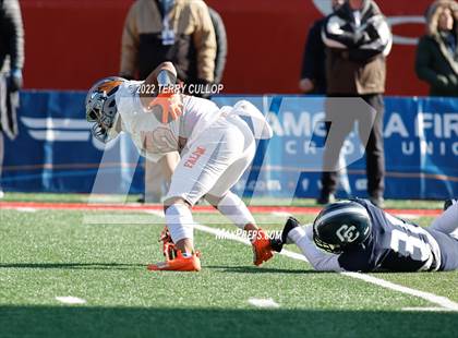 Thumbnail 1 in Skyridge vs. Corner Canyon (UHSAA 6A Final) photogallery.
