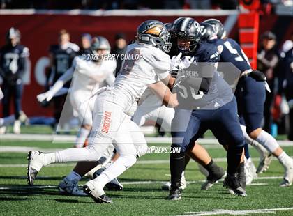 Thumbnail 3 in Skyridge vs. Corner Canyon (UHSAA 6A Final) photogallery.