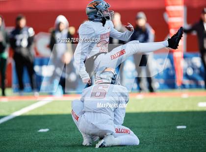 Thumbnail 1 in Skyridge vs. Corner Canyon (UHSAA 6A Final) photogallery.