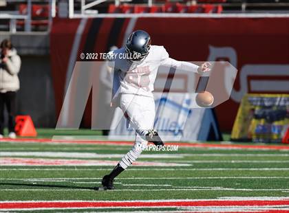 Thumbnail 3 in Skyridge vs. Corner Canyon (UHSAA 6A Final) photogallery.