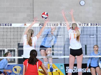 Thumbnail 1 in Valley Christian vs. Cathedral Catholic (CIF State D2 Final) photogallery.