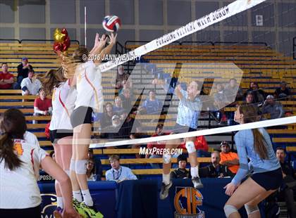 Thumbnail 1 in Valley Christian vs. Cathedral Catholic (CIF State D2 Final) photogallery.