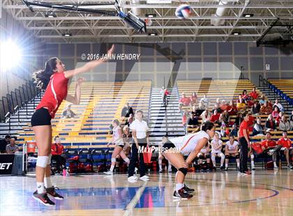 Thumbnail 3 in Valley Christian vs. Cathedral Catholic (CIF State D2 Final) photogallery.