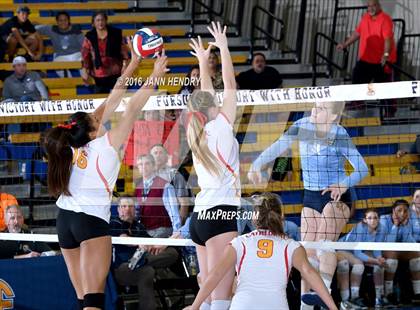 Thumbnail 1 in Valley Christian vs. Cathedral Catholic (CIF State D2 Final) photogallery.