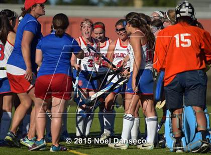 Thumbnail 2 in St. Ignatius vs Gilroy photogallery.