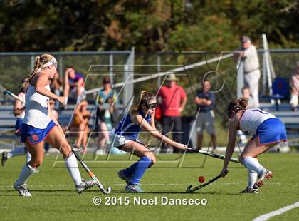 Thumbnail 3 in St. Ignatius vs Gilroy photogallery.