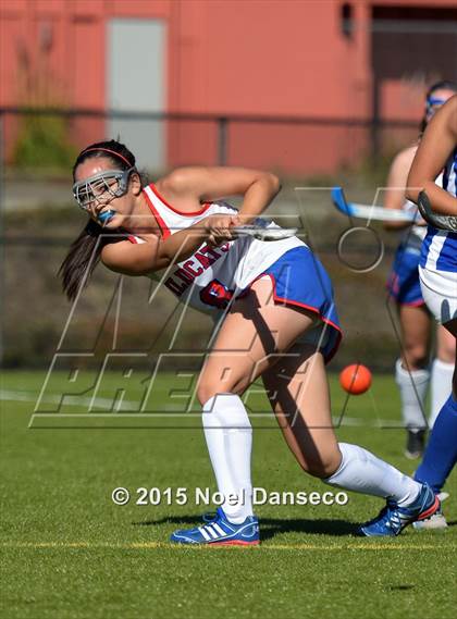 Thumbnail 2 in St. Ignatius vs Gilroy photogallery.
