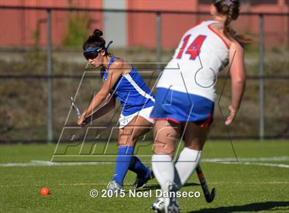 Thumbnail 2 in St. Ignatius vs Gilroy photogallery.