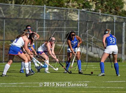Thumbnail 2 in St. Ignatius vs Gilroy photogallery.