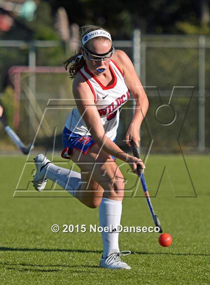 Thumbnail 2 in St. Ignatius vs Gilroy photogallery.