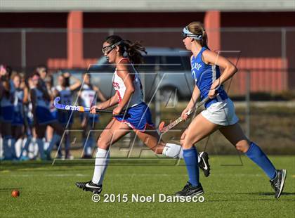 Thumbnail 1 in St. Ignatius vs Gilroy photogallery.