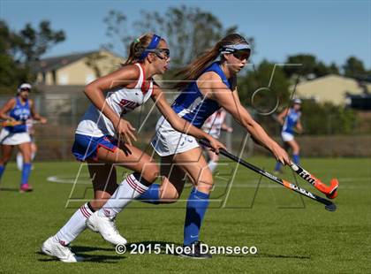Thumbnail 3 in St. Ignatius vs Gilroy photogallery.