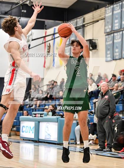 Thumbnail 1 in Mater Dei vs. Edison (CDM Beach Bash Tournament) photogallery.