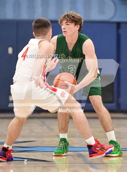 Thumbnail 3 in Mater Dei vs. Edison (CDM Beach Bash Tournament) photogallery.