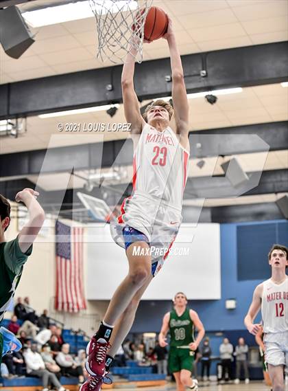 Thumbnail 2 in Mater Dei vs. Edison (CDM Beach Bash Tournament) photogallery.