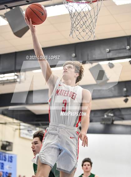 Thumbnail 1 in Mater Dei vs. Edison (CDM Beach Bash Tournament) photogallery.