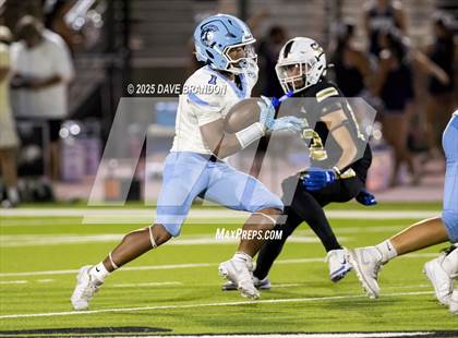 Thumbnail 3 in Saugus @ Oak Park photogallery.