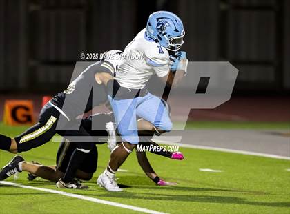 Thumbnail 1 in Saugus @ Oak Park photogallery.