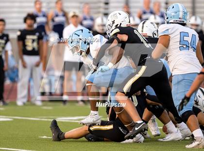 Thumbnail 1 in Saugus @ Oak Park photogallery.