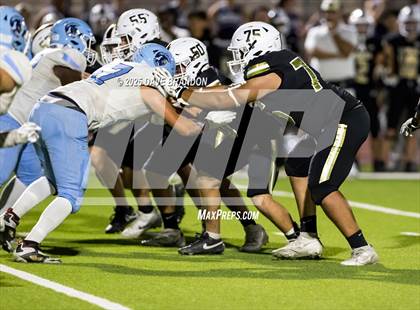 Thumbnail 1 in Saugus @ Oak Park photogallery.