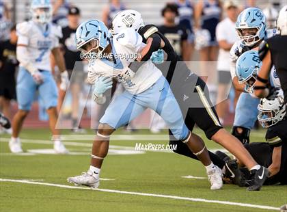 Thumbnail 3 in Saugus @ Oak Park photogallery.