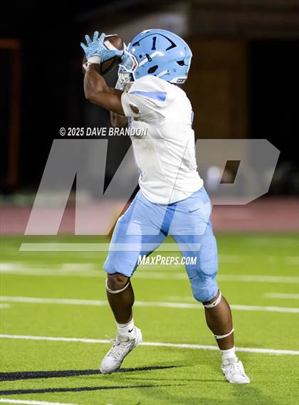 Thumbnail 2 in Saugus @ Oak Park photogallery.