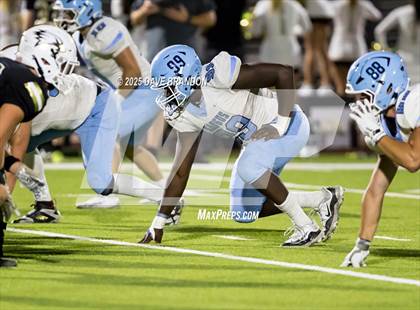 Thumbnail 1 in Saugus @ Oak Park photogallery.