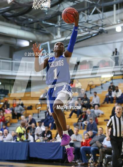 Thumbnail 2 in Hudson Catholic vs Union Catholic (SFIC Festival) photogallery.