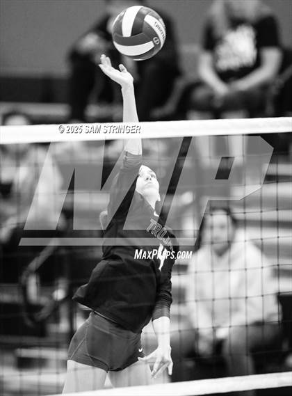 Thumbnail 2 in College Park @ Castro Valley (CIF NCS D1 First Round Playoff) photogallery.