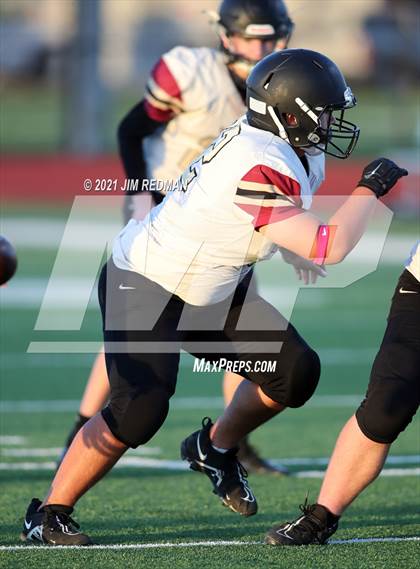 Thumbnail 2 in Rouse @ Glenn photogallery.