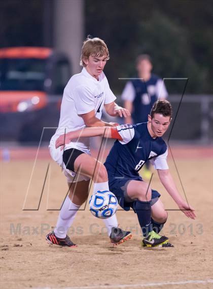 Thumbnail 3 in First Flight vs. Salisbury (NCHSAA 2A Final) photogallery.