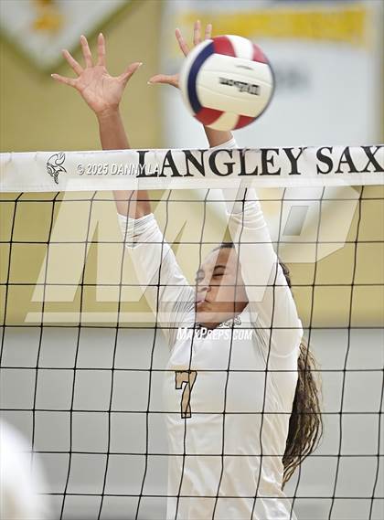 Thumbnail 3 in Washington-Liberty @ Langley photogallery.