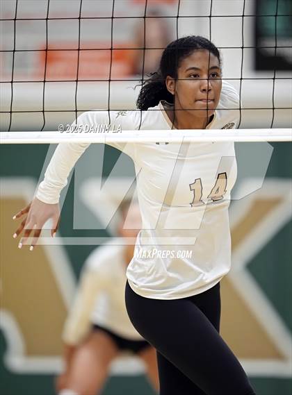 Thumbnail 2 in Washington-Liberty @ Langley photogallery.