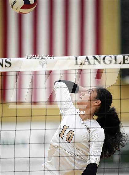 Thumbnail 1 in Washington-Liberty @ Langley photogallery.