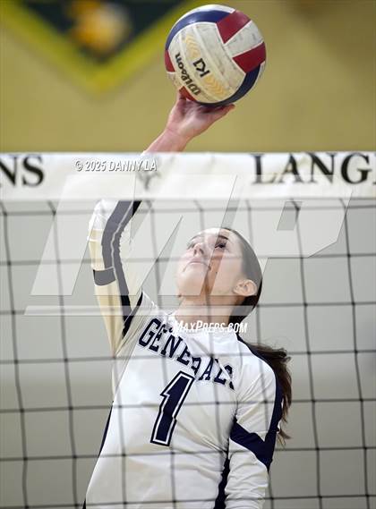 Thumbnail 2 in Washington-Liberty @ Langley photogallery.