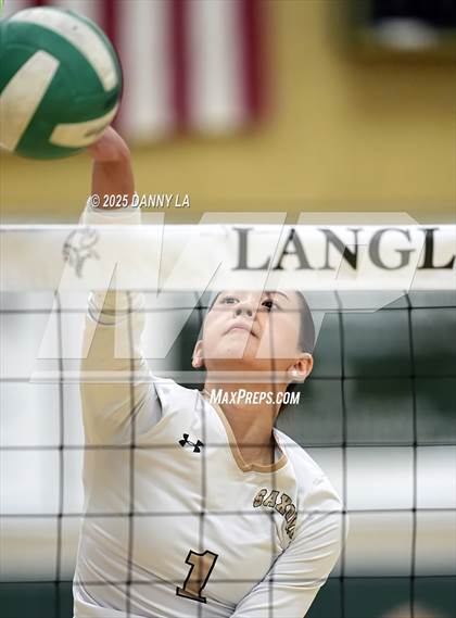 Thumbnail 3 in Washington-Liberty @ Langley photogallery.