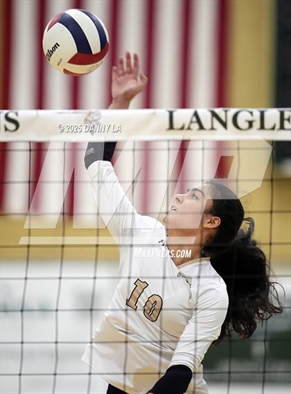 Thumbnail 2 in Washington-Liberty @ Langley photogallery.