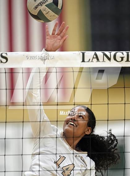 Thumbnail 3 in Washington-Liberty @ Langley photogallery.