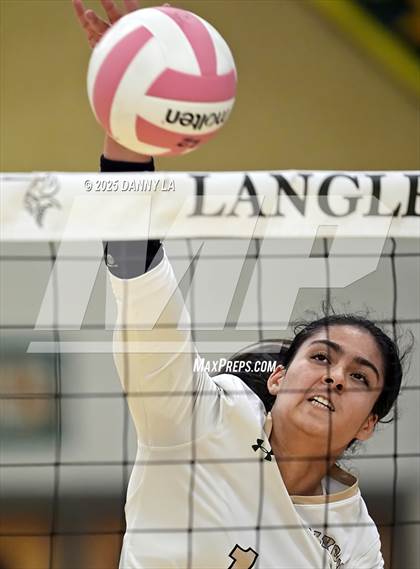 Thumbnail 2 in Washington-Liberty @ Langley photogallery.