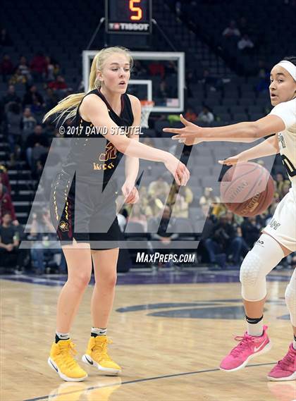 Thumbnail 2 in Clovis West vs. Archbishop Mitty (CIF State Open Division Final) photogallery.