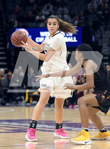 Thumbnail 3 in Clovis West vs. Archbishop Mitty (CIF State Open Division Final) photogallery.
